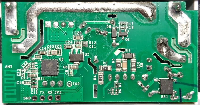 Sonoff BASIC R2 v1.4 PCB rear alt text